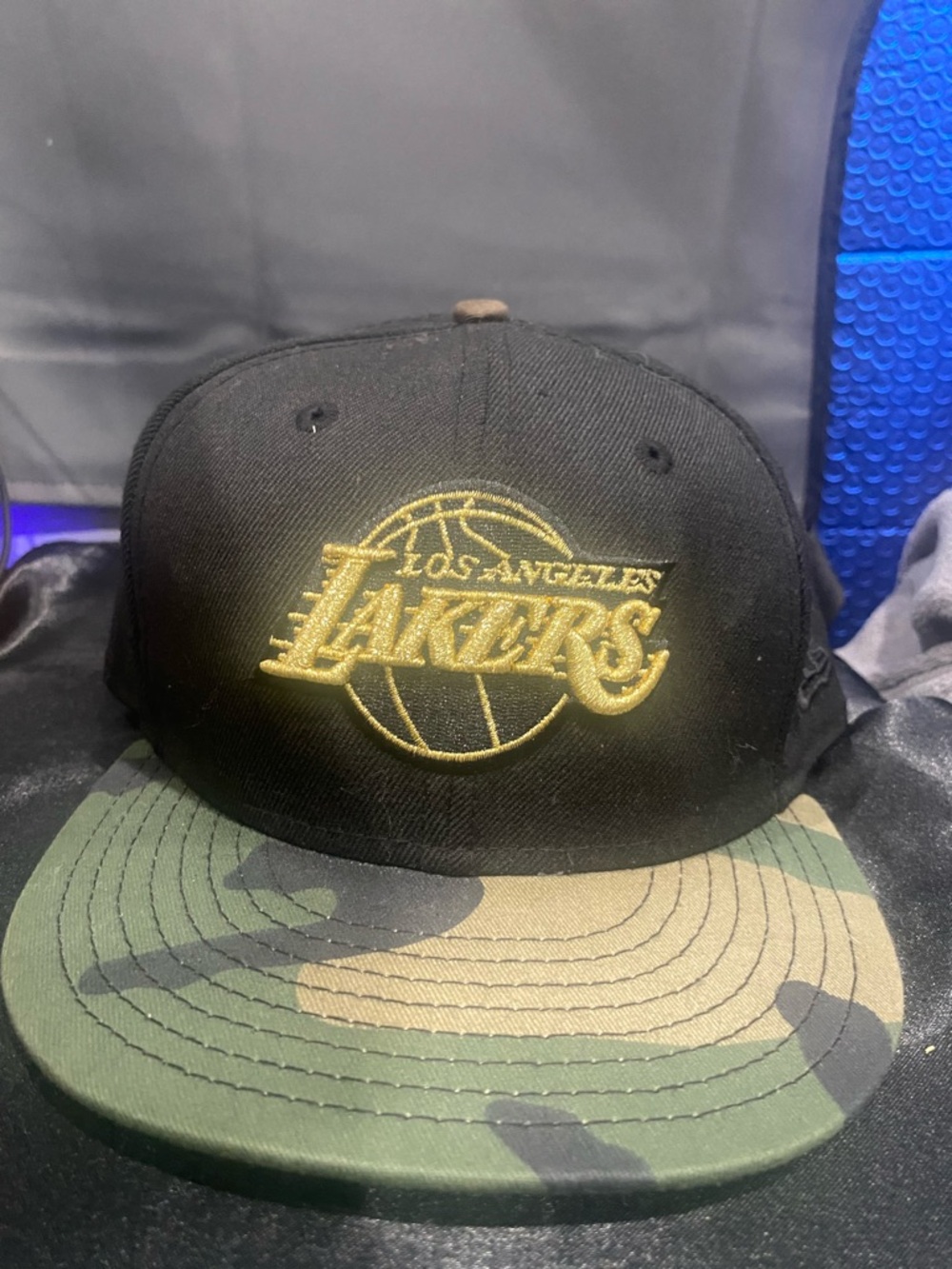 New era 7 1/2 Rare hardwood classics Lakers hat